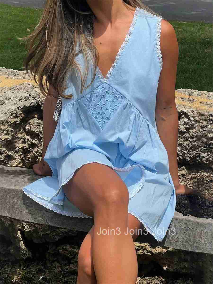 Womens Sleeveless Floral Print Mini Dress with Deep v Neckline and Eyelet Detailing - Perfect for Summer Beach Days