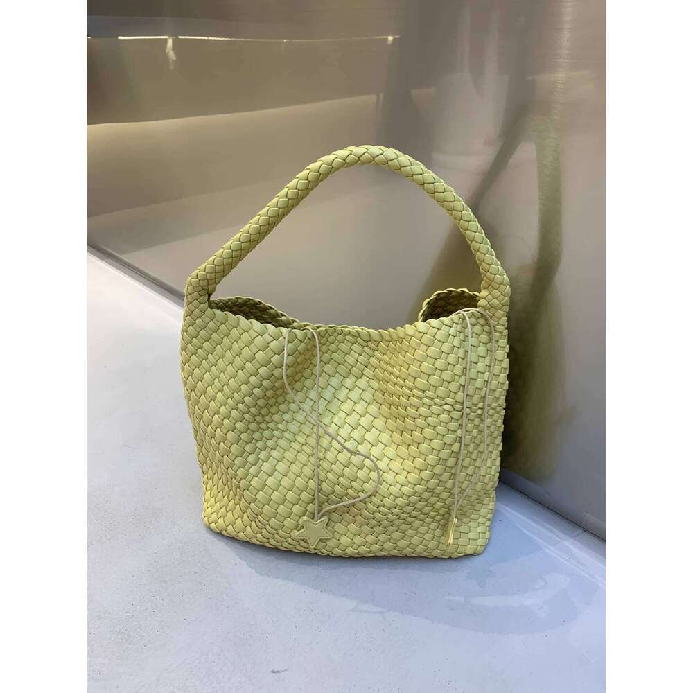 Gun Same Style Champagne Color Woven Handheld Large Capacity Bucket Underarm Shoulder Handbag Tote Bag