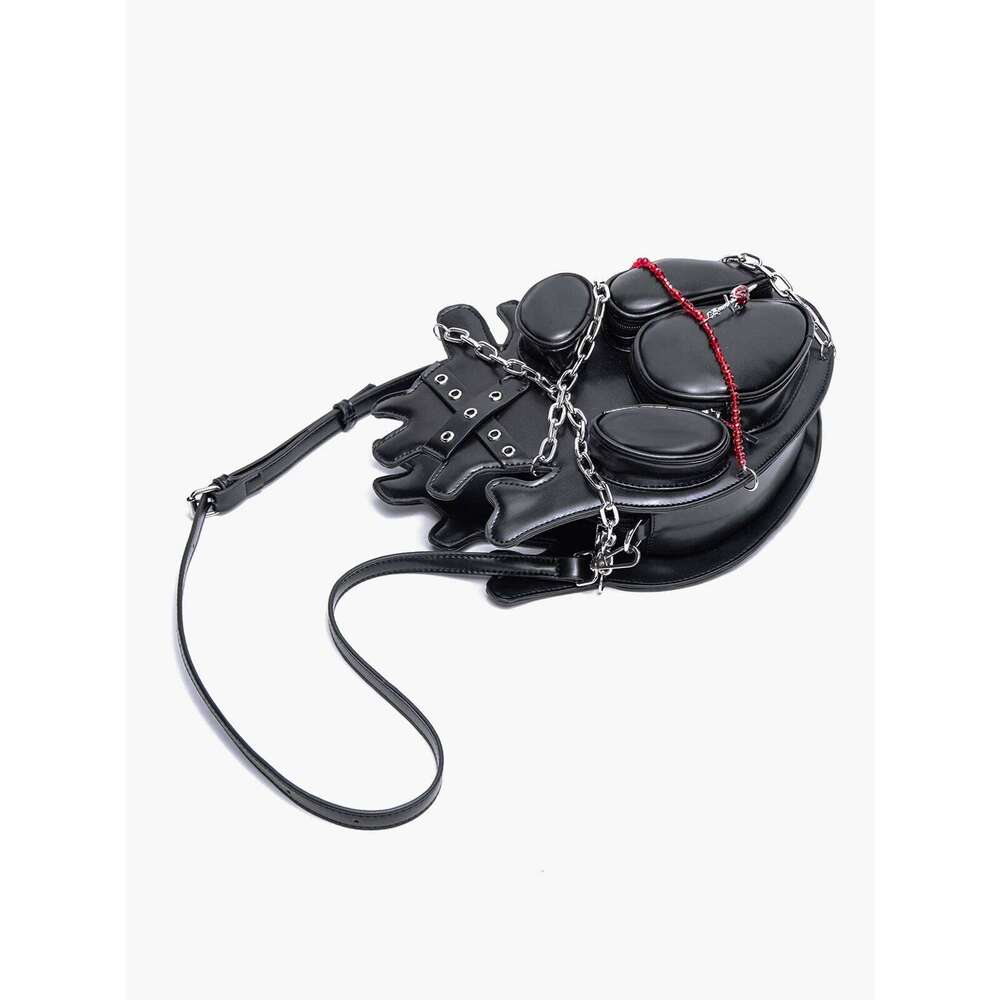Designer Bag HIATUS Original Dark Binding Chain Heart Shoulder Crossbody Creative Gothic Style Punk Metal Sexy