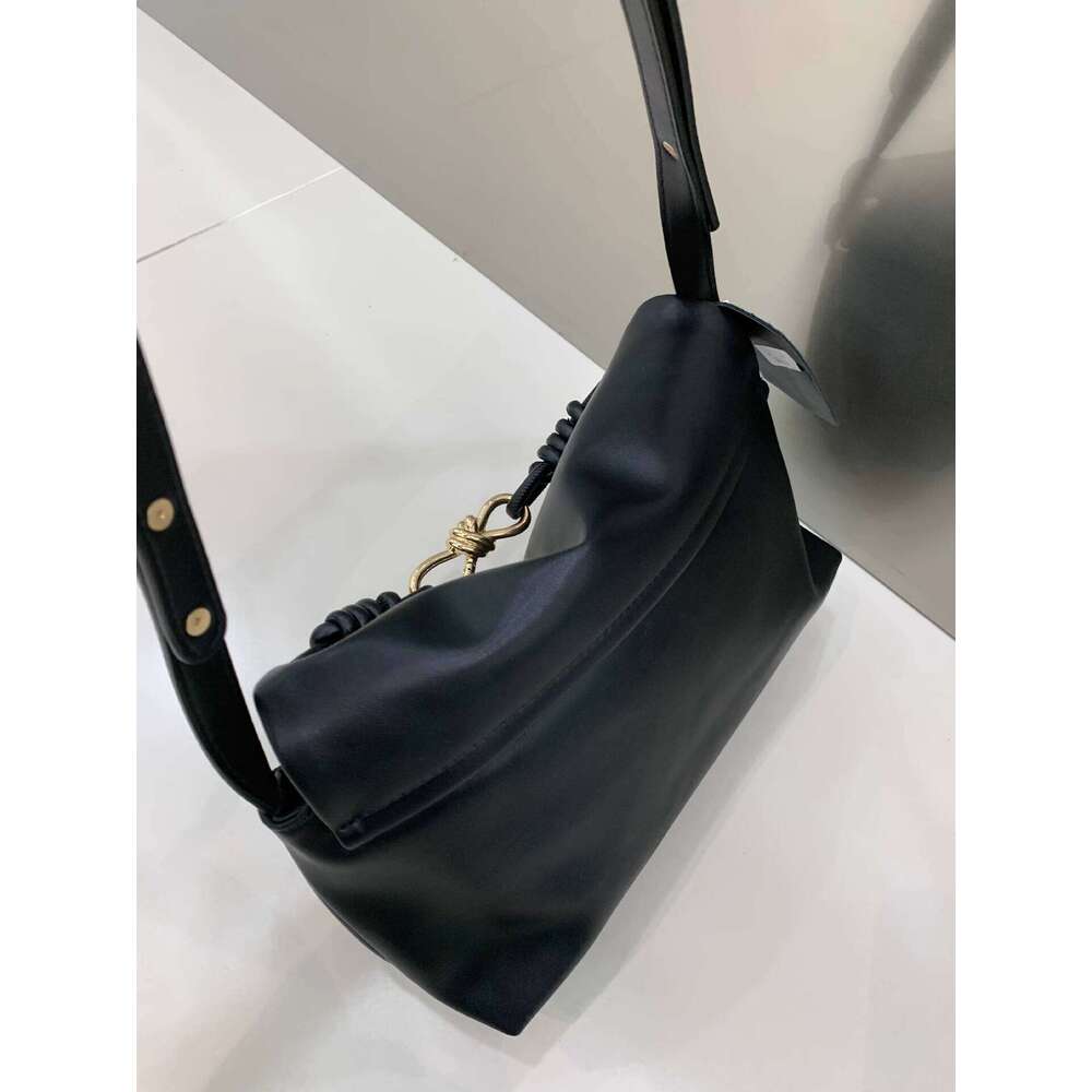 Soft Leather Cloud for Women Light Luxury Tote Bag High end Niche Underarm Shoulder Crossbody
