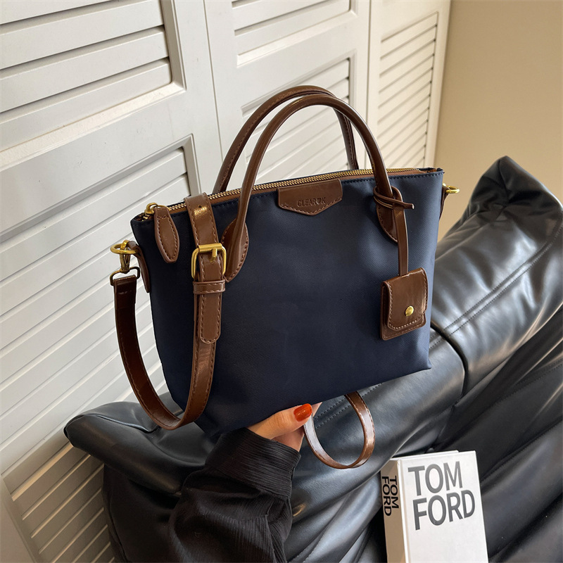 designer Oxford Cloth Bag for Women, Large Capacity 2025 New Style, High-end Versatile Crossbody Bucket Bag, Handheld Commuter Tote Bag