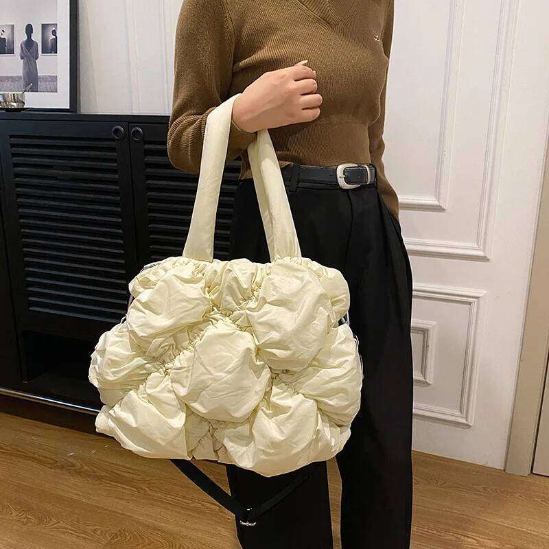 Hot Selling Overlarge Ruched Shoulder Quilted Handbags Puffy Designer Bag Padded Crossbody Bags For Women Big Shopper Tote Lingge Purses