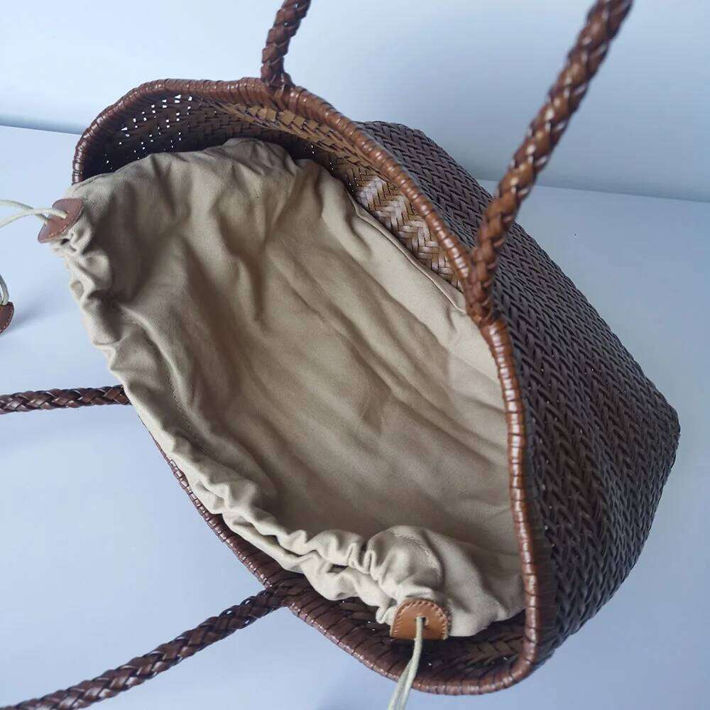 New Summer French Hand-Woven Retro Hand-Child Handbag Split Leather Rattan High Quality Vegetable Basket Bag