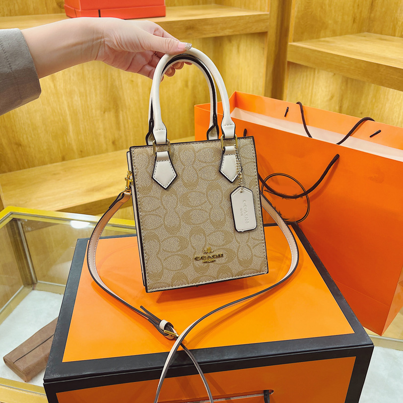 Designer Bag Women's Retro Print Shoulder Bag Lightweight Textured Leather Crossbody Purse Y2K Revival Free Shipping