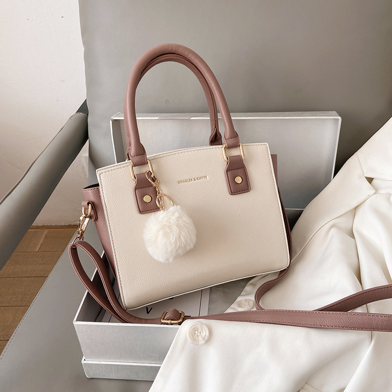 Luxury Brand Designer Bag Trendy Small Bags For Women 2025 New Fashionable Pom-Pom Shoulder Bag Autumn Winter Textured Crossbody Bag