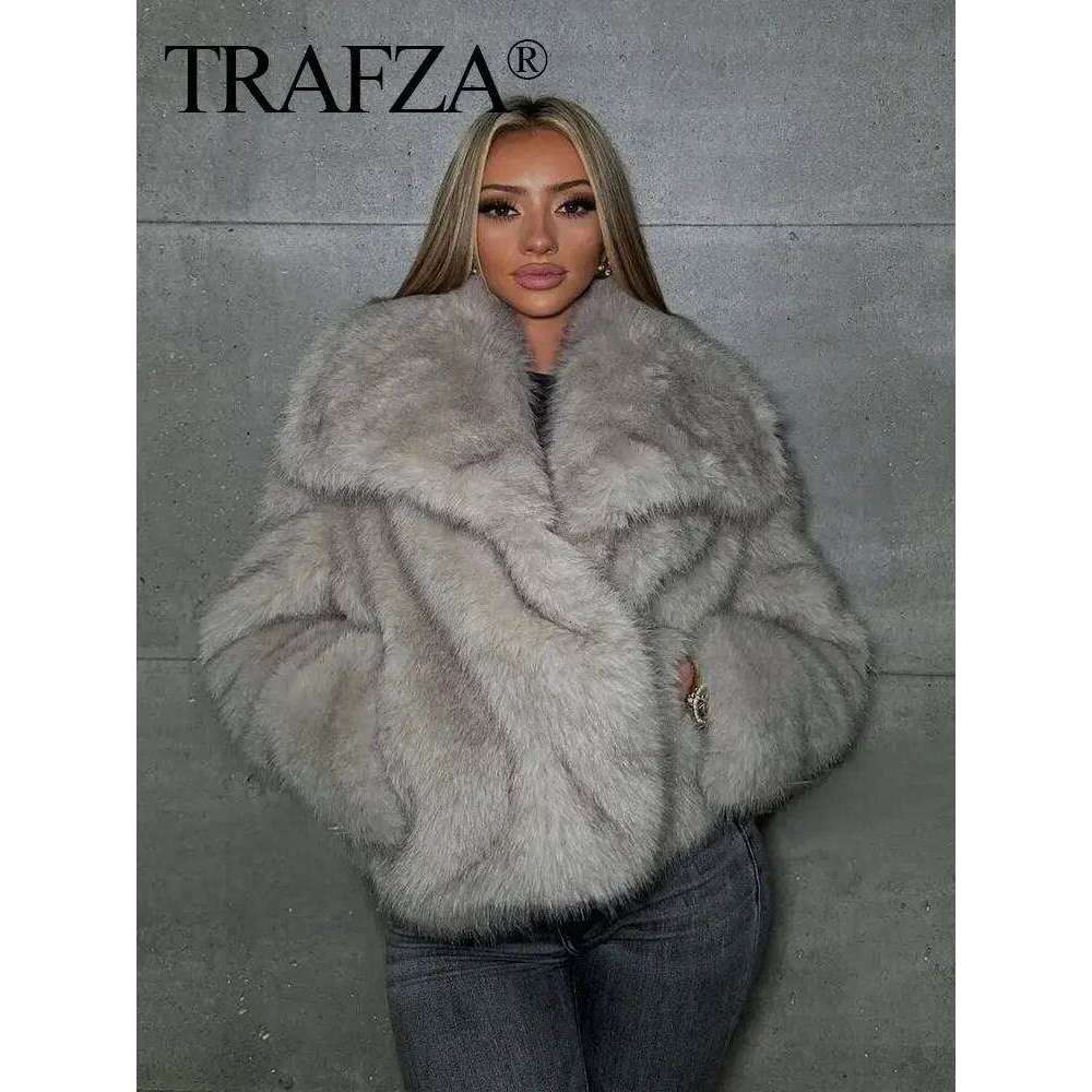 luanyun Women Fashion Faux Fur Jacket Vintage Turn-Down Collar Long Sleeve Coat Autumn Winter Woman Elegant Streetwear luanyun