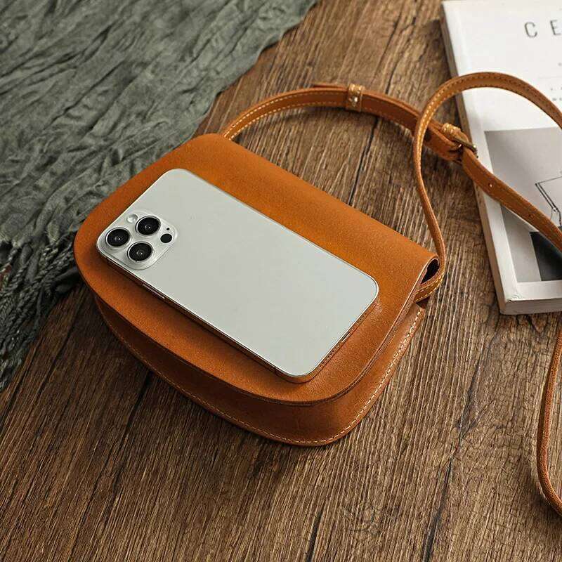 Transman Handmade 2021 Classic Revised Corduroy Cow Leather Small Crossbody Women's Preppy Style Versatile Saddle Bag 21001