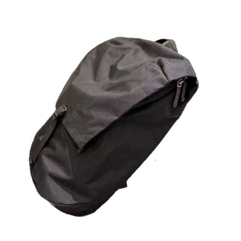 Large capacity men's and women's mailman sports cycling trendy crossbody bags, minimalist workwear bags