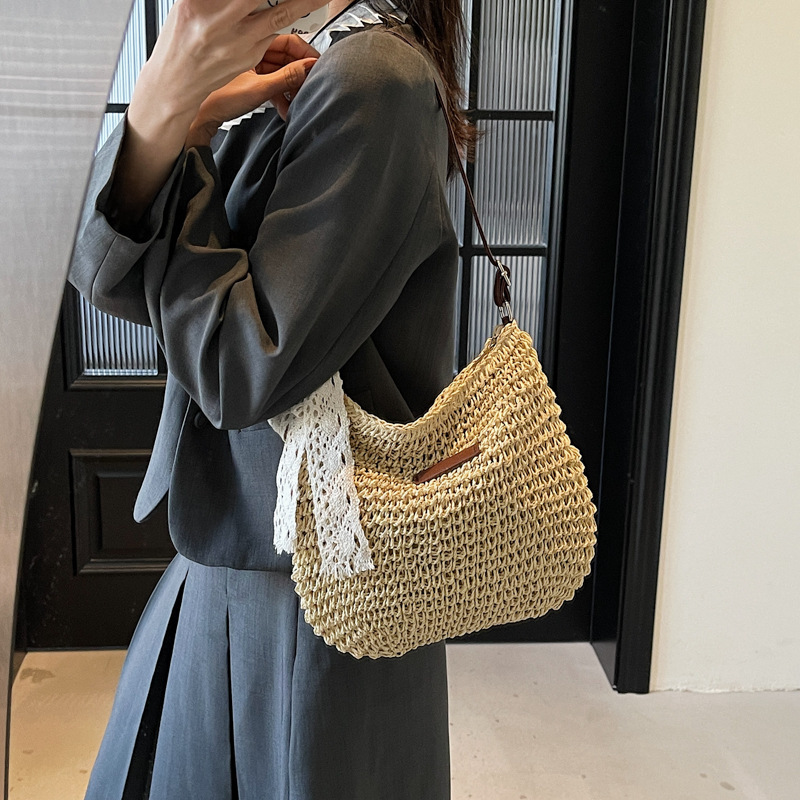 designer Woven Straw Crossbody Bag for Women Large Capacity 2025 New Summer Versatile Bucket Bag Beach Vacation Beach Bag