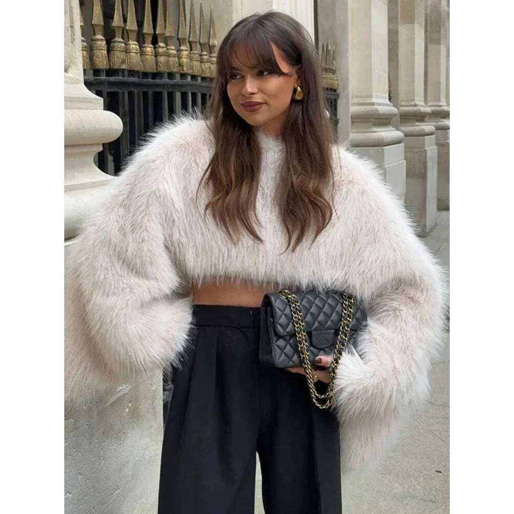 ZBZA Women Warm Faux Fur Sweatshirts Thick Retro Round Neck Long Sleeve Solid Casual Loose Cropped Winter Chic Pullover