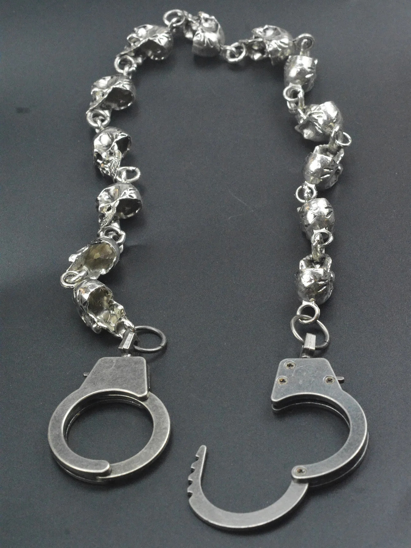 Hip pop Heavy self defense EDC Trousers Jeans Wallet waist pirate skull Chain thumb cuff Keychain choker Gift choice 250530