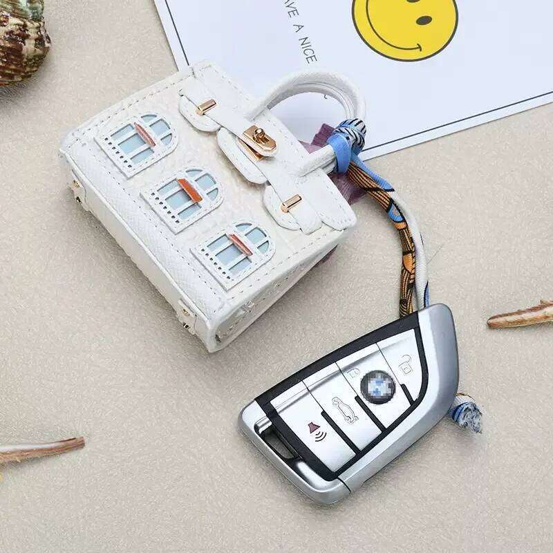 Hot Selling Mini Backpackhanging Creative House Bag For Buds Headphone Case Holds Small Items With Lanyard Designer Bags