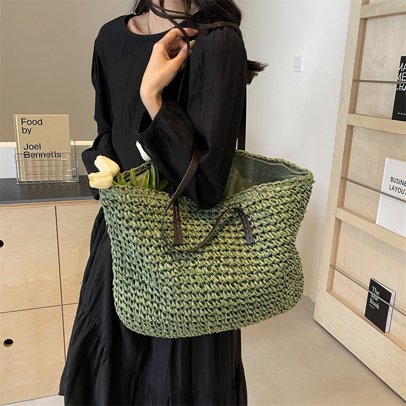 designer Straw Bag 2025 Summer New Trendy Fashion Single Shoulder Large Bag Textured Beach Vacation Large Capacity Woven Tot