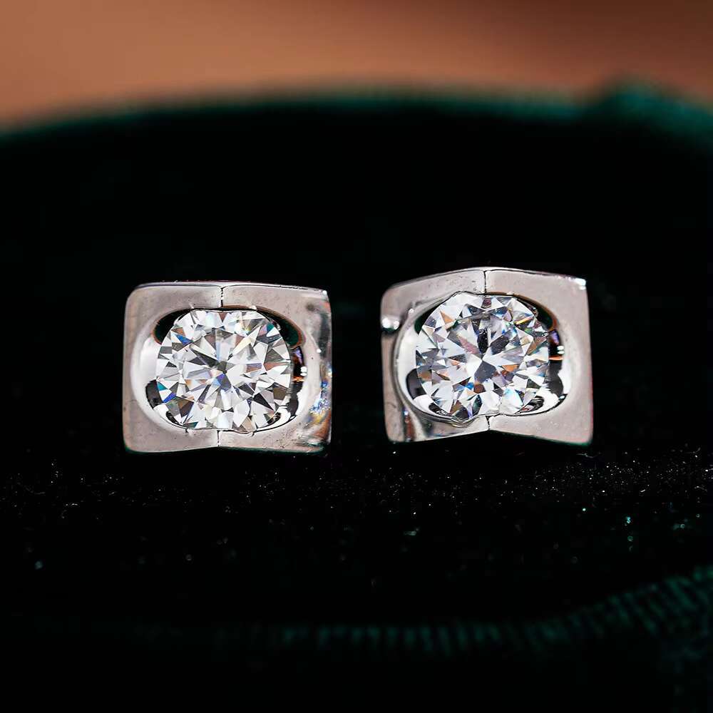 925 Sterling Silver GRA Moissanite Diamond New Fashion Fancy Love Earrings Moissanite Stud Earrings for Women