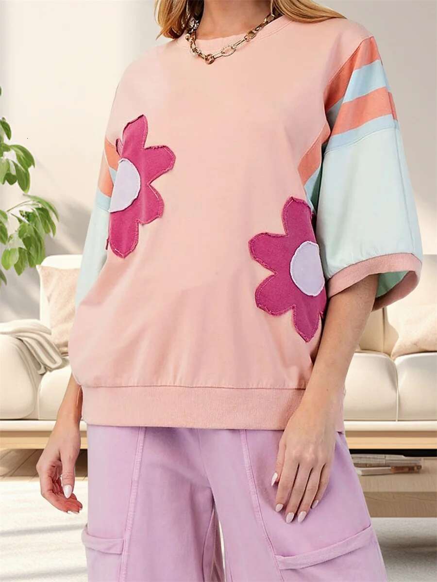 Womens V-neck Short Sleeve Striped Print Casual T-shirt with Pocket for Summer Beach Vacation or Daily Wear