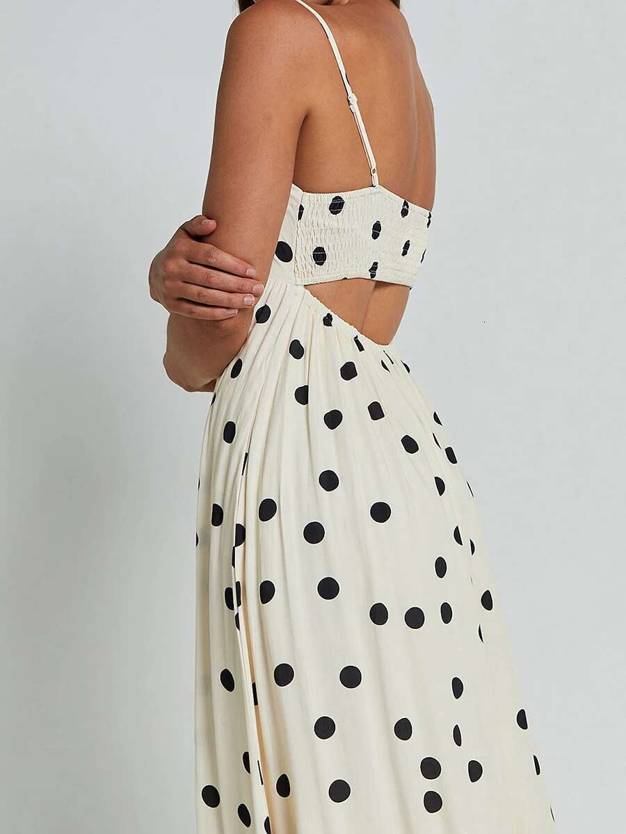 Elegant Floral Print Sleeveless Maxi Dress with V-neckline and Ruffle Hem for Wedding Guest Evening Party Prom Beach