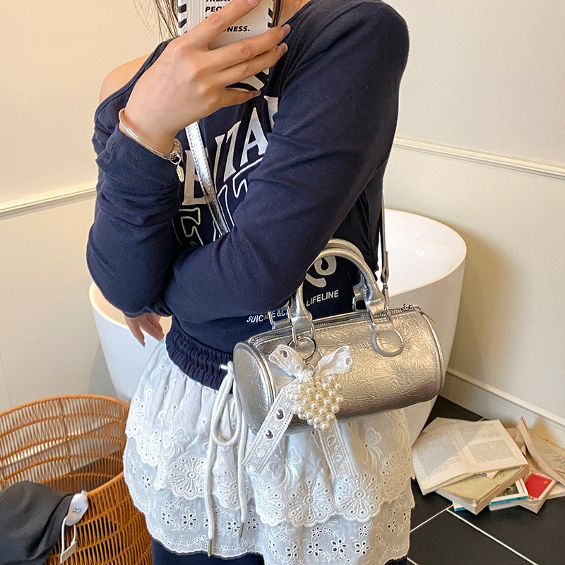 designer Niche Design High-End Handheld Small Bag for Women 2025 New Versatile Cylinder Bag Simple Shoulder Crossbody Women's Bag