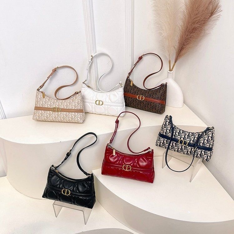 Hot Free Shipping Luxury Fashion Casual Shoulder Bag Saddle Bag Shoulder Handbag Fashionable Letter Daily Flap for Women Designer Shoulder Bags woman 