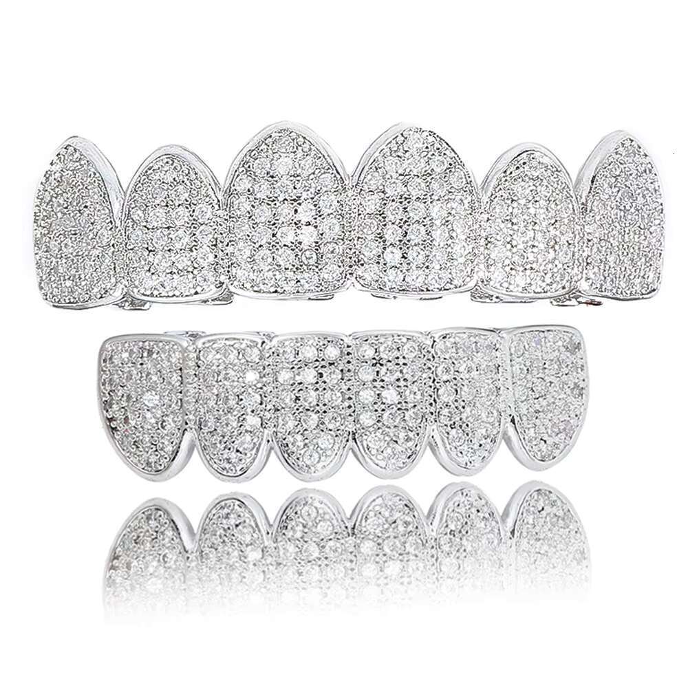 Hot Sale2020 Hiphop Grillz Hip-hop Jewelry Micro-set Zircon Braces Vampire Teeth Grillz Fashion Jewelry