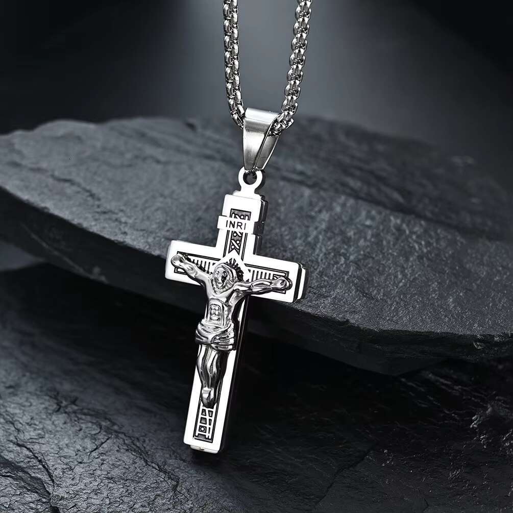 2025 Factory Wholesale Stainless Steel Cross Pendant Necklace Christian Necklace for Men