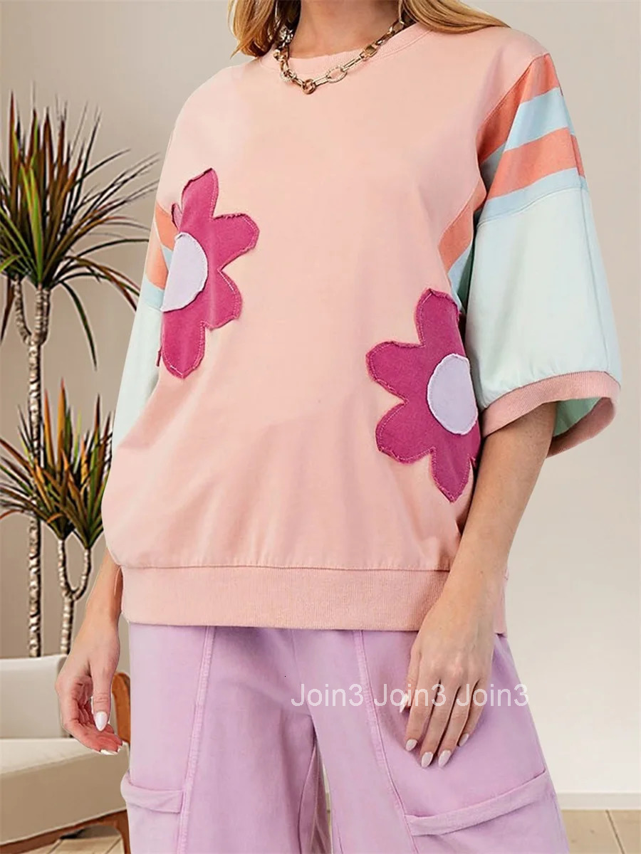 Womens V-neck Short Sleeve Striped Print Casual T-shirt with Pocket for Summer Beach Vacation or Daily Wear