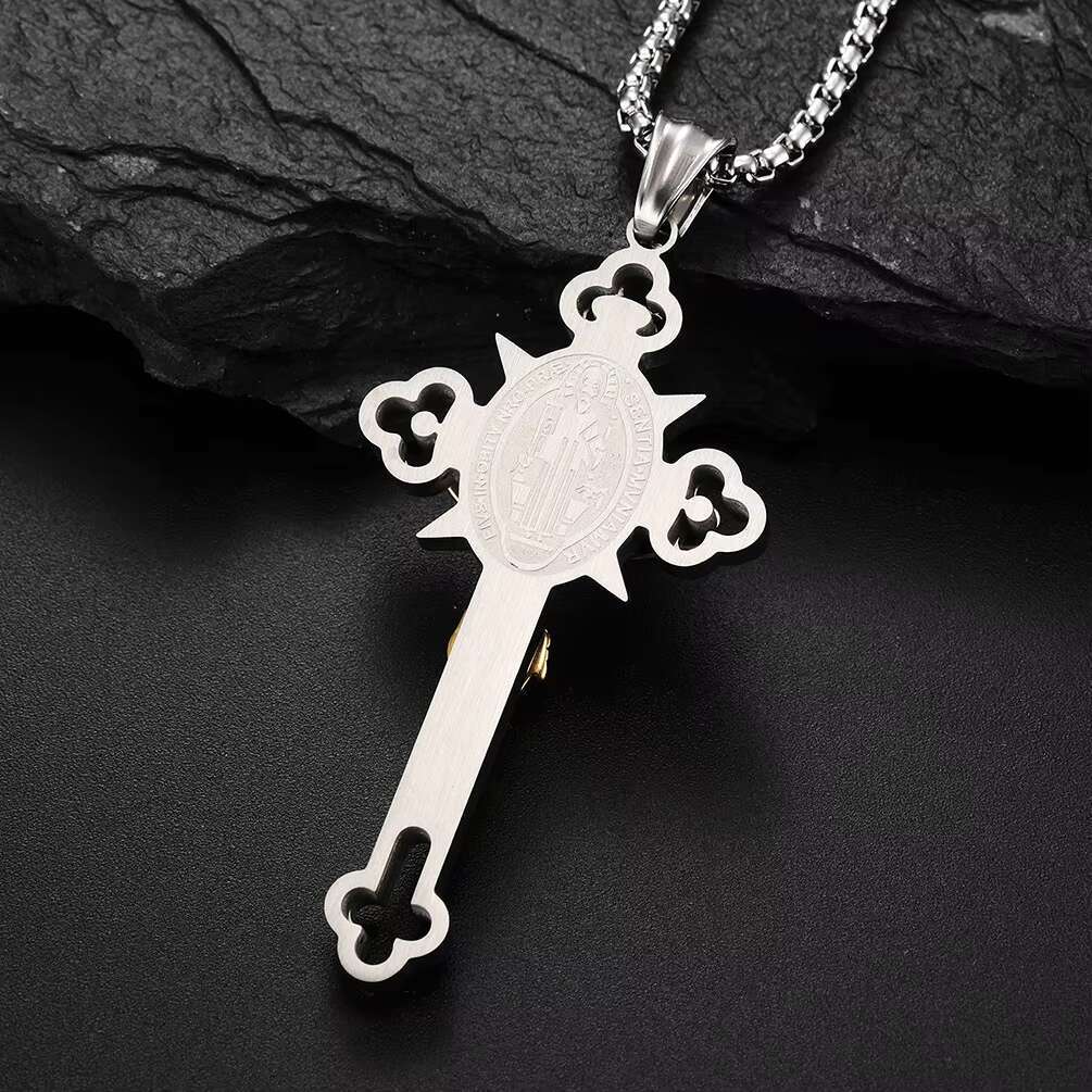 Wholesale High Quality Titanium Steel Cross Necklace Retro Personality Religious Jesus Pendant Necklace for Men