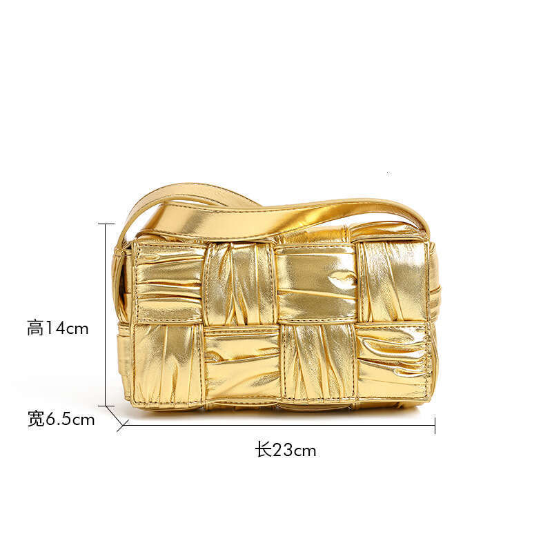 Woven for Women 2024 New High-Quality Large Capacity Shoulder Crossbody Checkered Pleated Women's Bag