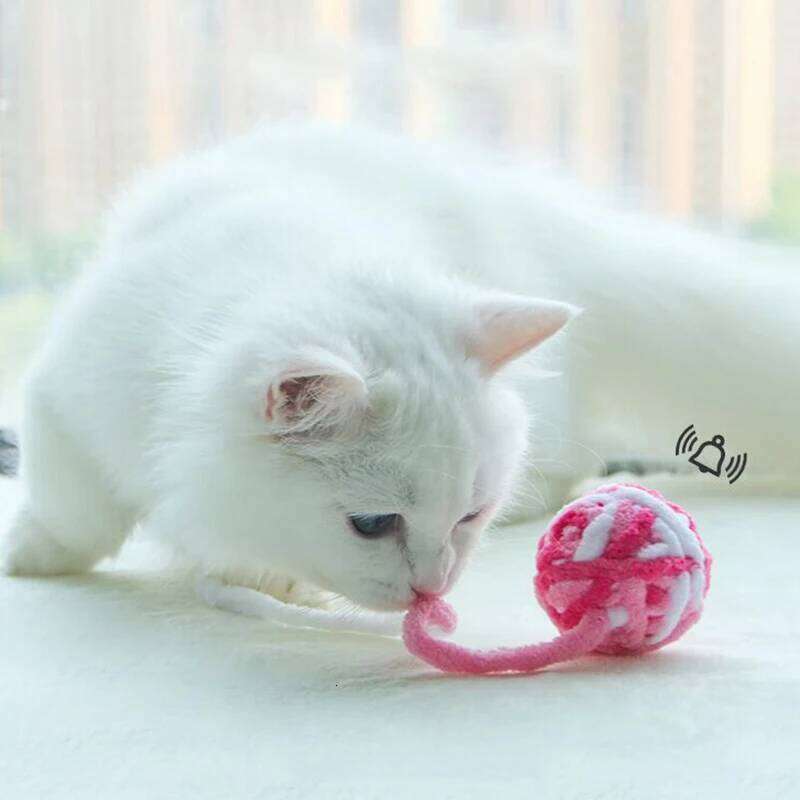 MADDEN Funny Toys Colorful Yarn Balls with Bell Sounding Interactive Chewing for Kitten Stuffed Toy Ball Cat Supplies
