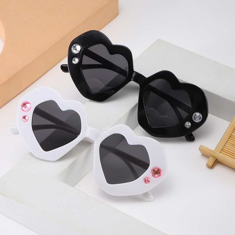 New Heart-Shaped Children's Sunglasses Cool Cute Boys Girls UV Protection Sunshade