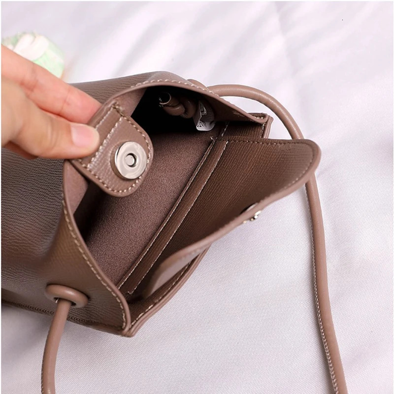 Women Pu Leather Handbags Fashion Female Large Capacity Crossbody Bags Small Shoulder Bags for Women Phone Wallet Solid Flap 250606