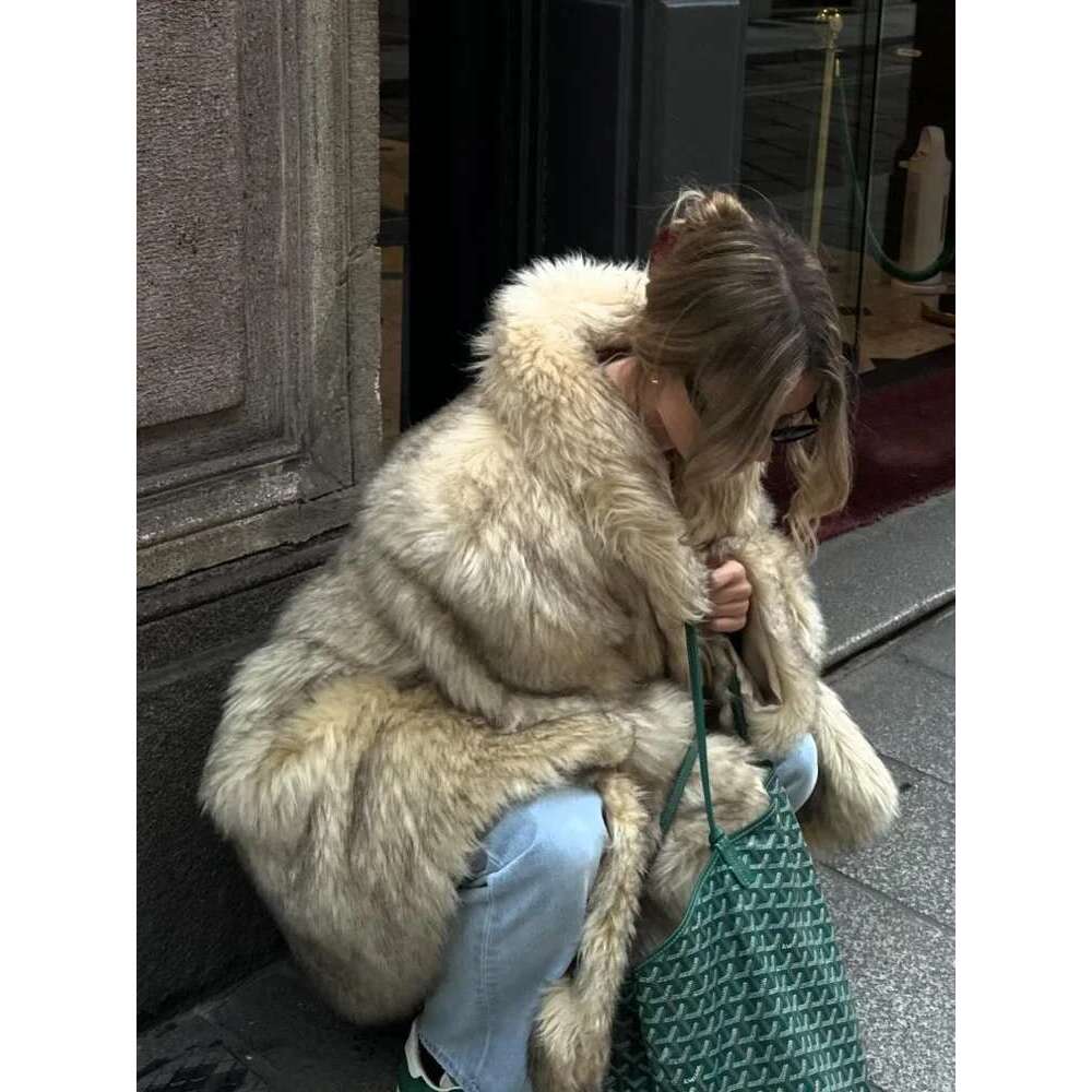 Winter Fluffy Faux Fur Thicken Long Sleeve Jacket Elegant Lapel Thick Warm Loose Cardigan Coats Autumn Chic Lady Outerwear