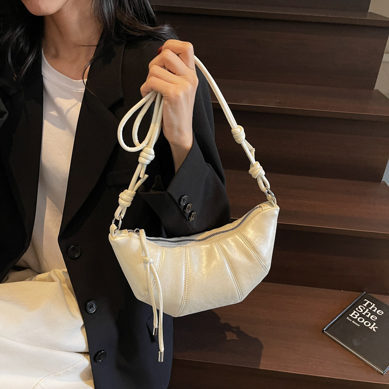 designer Niche Design Croissant Bag 2025 Spring New Fashionable Women's Bag Stylish Splicing Single Shoulder Crossbody Dumpling Bag