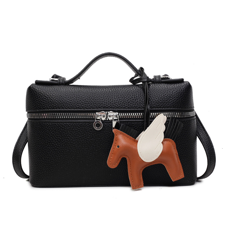 designer High-end Handbag Small Square Bag 2025 New Women's Bag Summer Trendy Textured Handbag Crossbody Bag Commuter Women's Bag