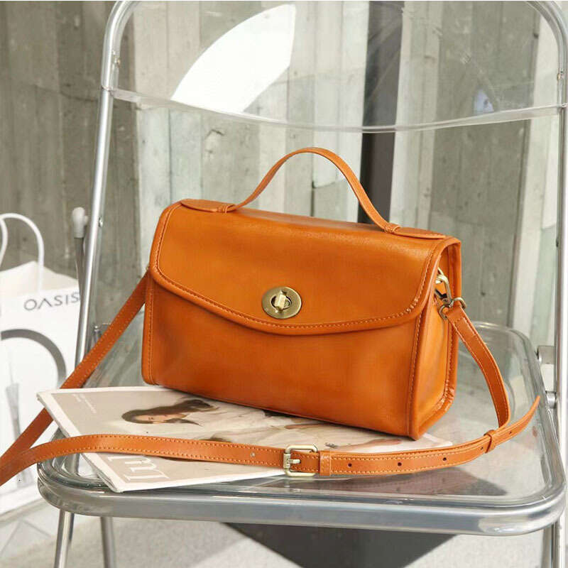 Top Layer Fashion Small Square New Women's Crossbody Live Plant Tanned Cowhide Handbag Underarm Bag