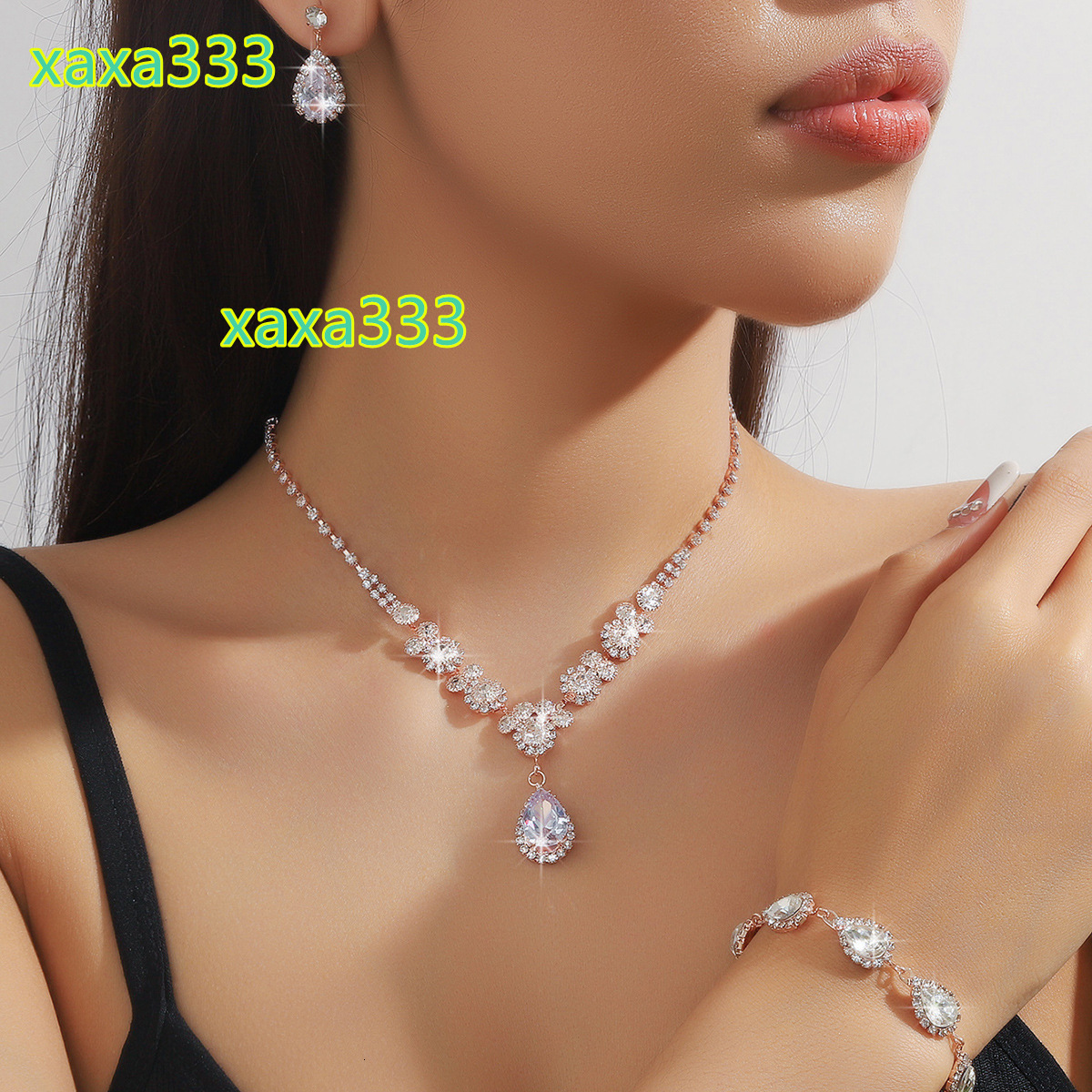 Luxurious 3-Piece Bridal Jewelry Set Necklace Earrings Bracelet Elegant Wholesale Accessories for Weddings