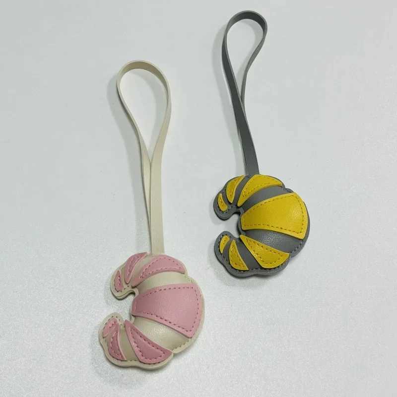 PU Croissant Bag Charm Car Key Chain Pendant Purse/Handbag/Backpack/Phone Case Hanging Decor Lanyard Keyring DIY Accessories XJ250607