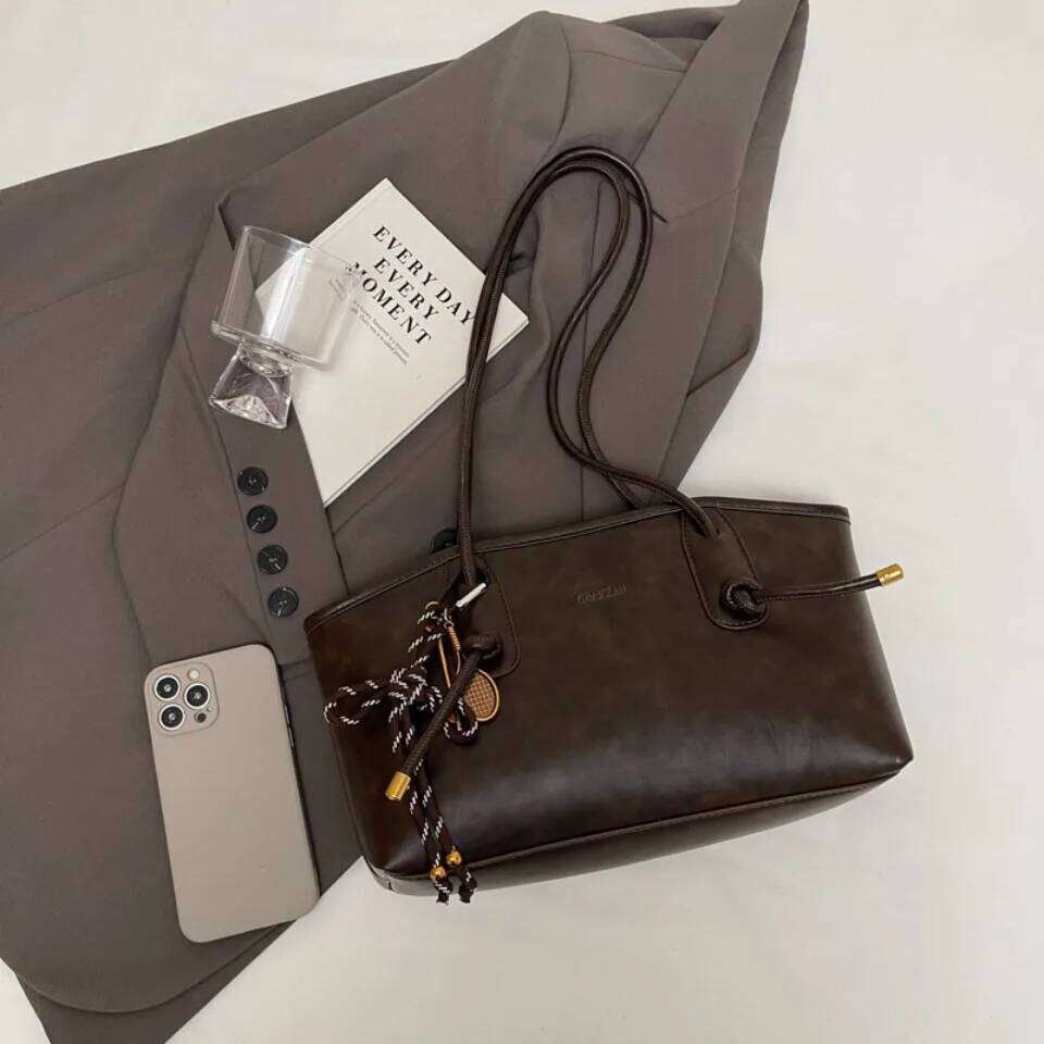 HIgh Quality PU Leather Shoulder Bags For Women 2025 Y2K Trend Female Underarm Handbags And Purses Retro Tote Commuting Bag