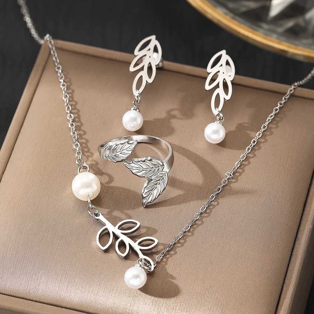 Stainless Steel Jewelry Set Pearl Earrings Pearl Necklace Adjustable Size Ring Jewelry Set For Women New Style Jewelry Z250607