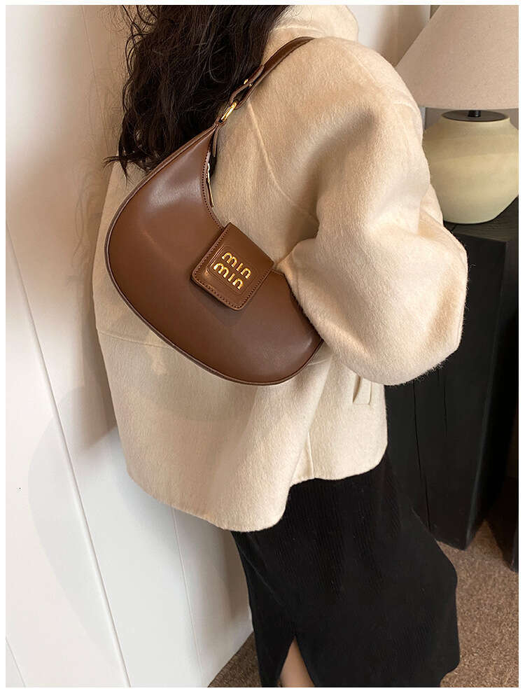 Free Shipping 2025 designer Shoulder Bags for womens Fashion Bag classical Handbag messenger fashionable woman crossbody Underarm bag