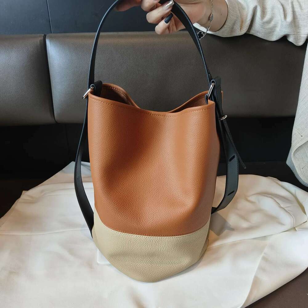 Genuine Leather Bucket female capacity shoulder crossbody commuter soft leather large bag cowhide