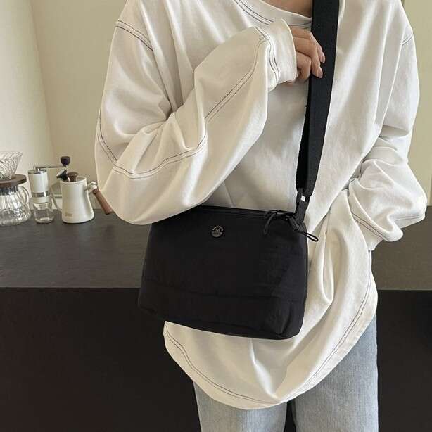 Casual Multi-layer Crossbody for Women New Simple Fashion Single Shoulder Summer Lightweight Nylon Bag