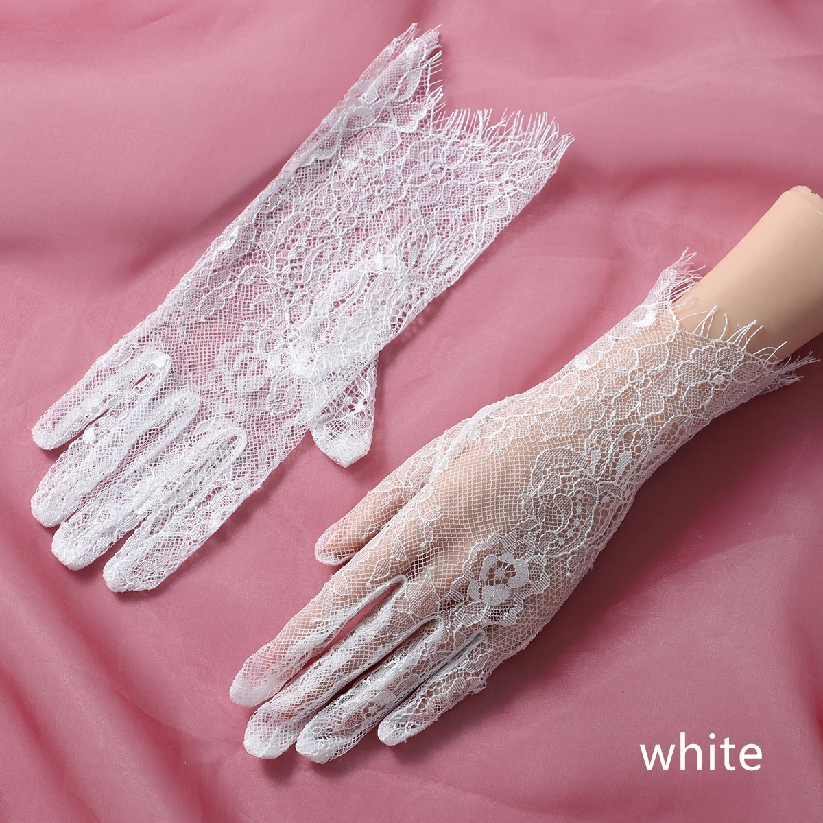 Bridal Gloves Full Of Elegant Style White Ladies Lace Wrist Length Wedding Gloves Suitable For Party 250603
