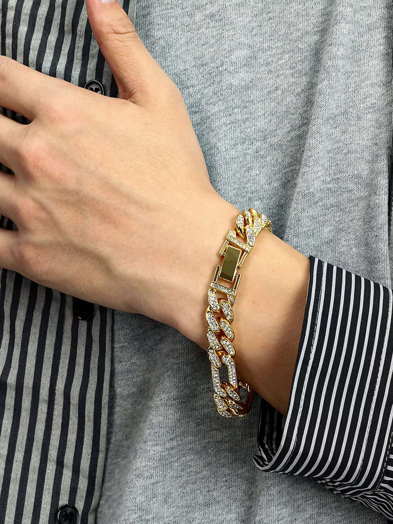 HIP HOP Style for Wedding Gift Made of Zinc Alloy Hot Sale Gold Silver Plated Diamond Iced Out Miami Cuban Link Chain Bracelet