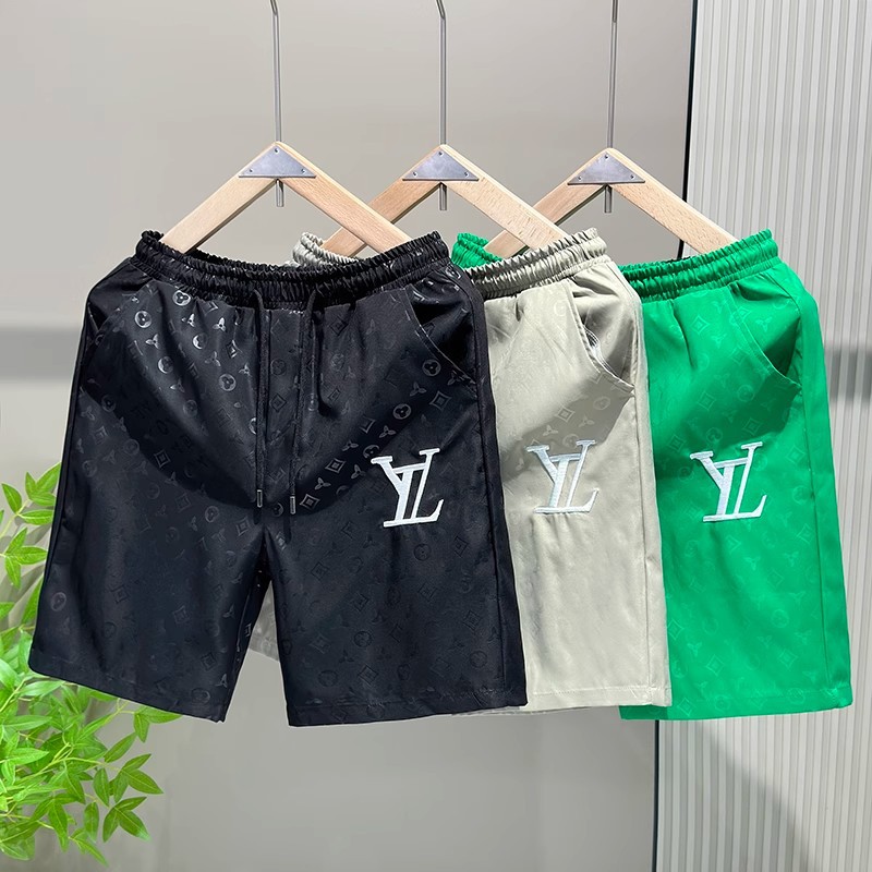 new free shipping designer Shorts Men thin pants cool and casual in summer ice silk beach pants straight leg loose shorts Relaxed