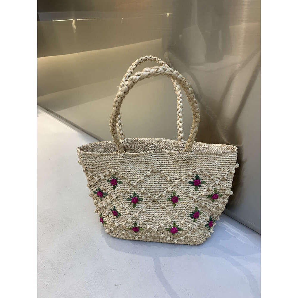 French Country Style Straw Raffia Handwoven Rose Shoulder Large Capacity Tote Beach Bag