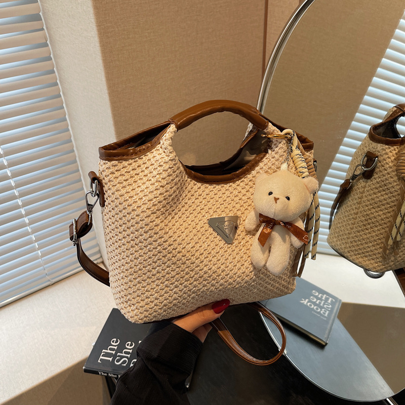 New popular fashion woven handbag color casual shoulder cross-body bag mother bag 2025s hot