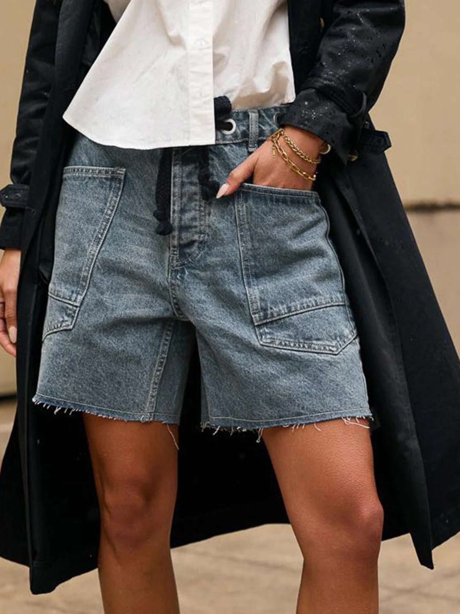 Womens Vintage High Waist Distressed Denim Shorts with Frayed Hem and Embroidered Pockets for Summer Beachwear