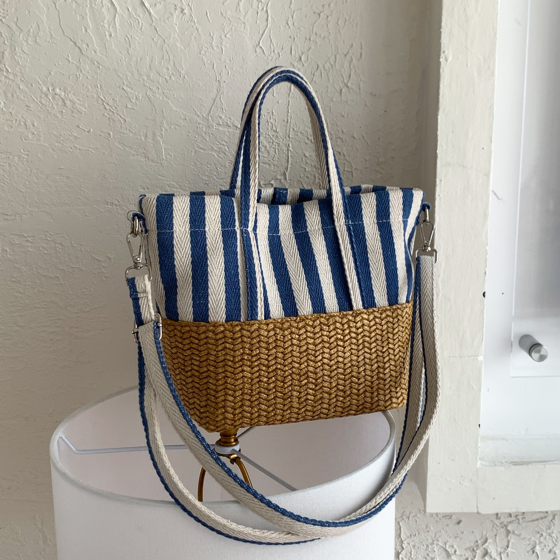 designer Korean Canvas Bucket Bag Striped Tote Bag for Women 2025 New High-end Patchwork Fashion Crossbody Straw Bag