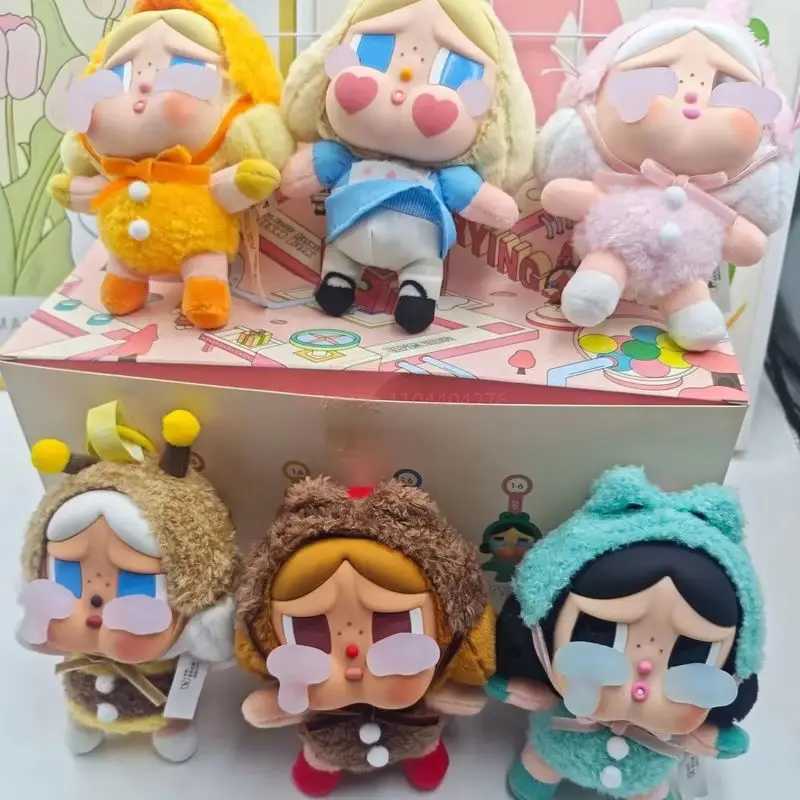 Replica Blind Box Crybaby Crying For Love Series Cerezas Hanging Card Love You Cherry Keychain Crying Again Series Pendants Gift XJ250607