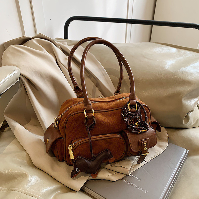 designer Premium Texture Bowling Bag for Women 2025 Autumn Winter New Boston Handbag Versatile Commuter Crossbody Tote Bag